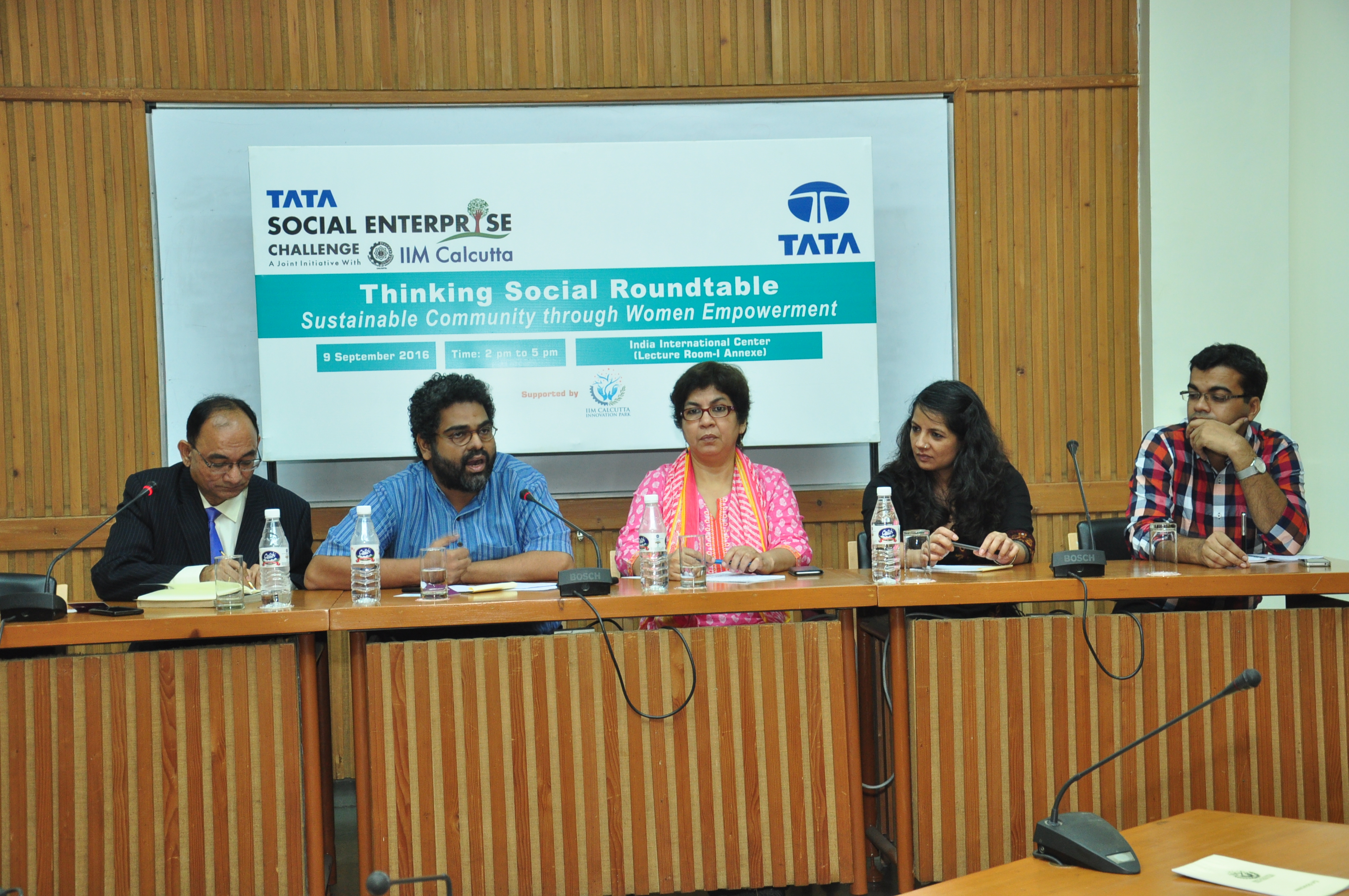 Thinking Social Roundtable – Delhi (9 September 2016)